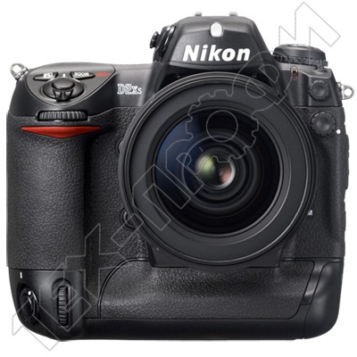  Nikon D2Xs